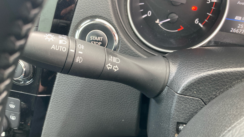 Nissan Qashqai 1.5 dCi 115 Tekna 5dr Diesel Hatchback